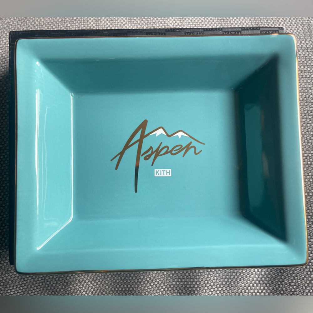 Kith Aspen exclusive ash tray catch all